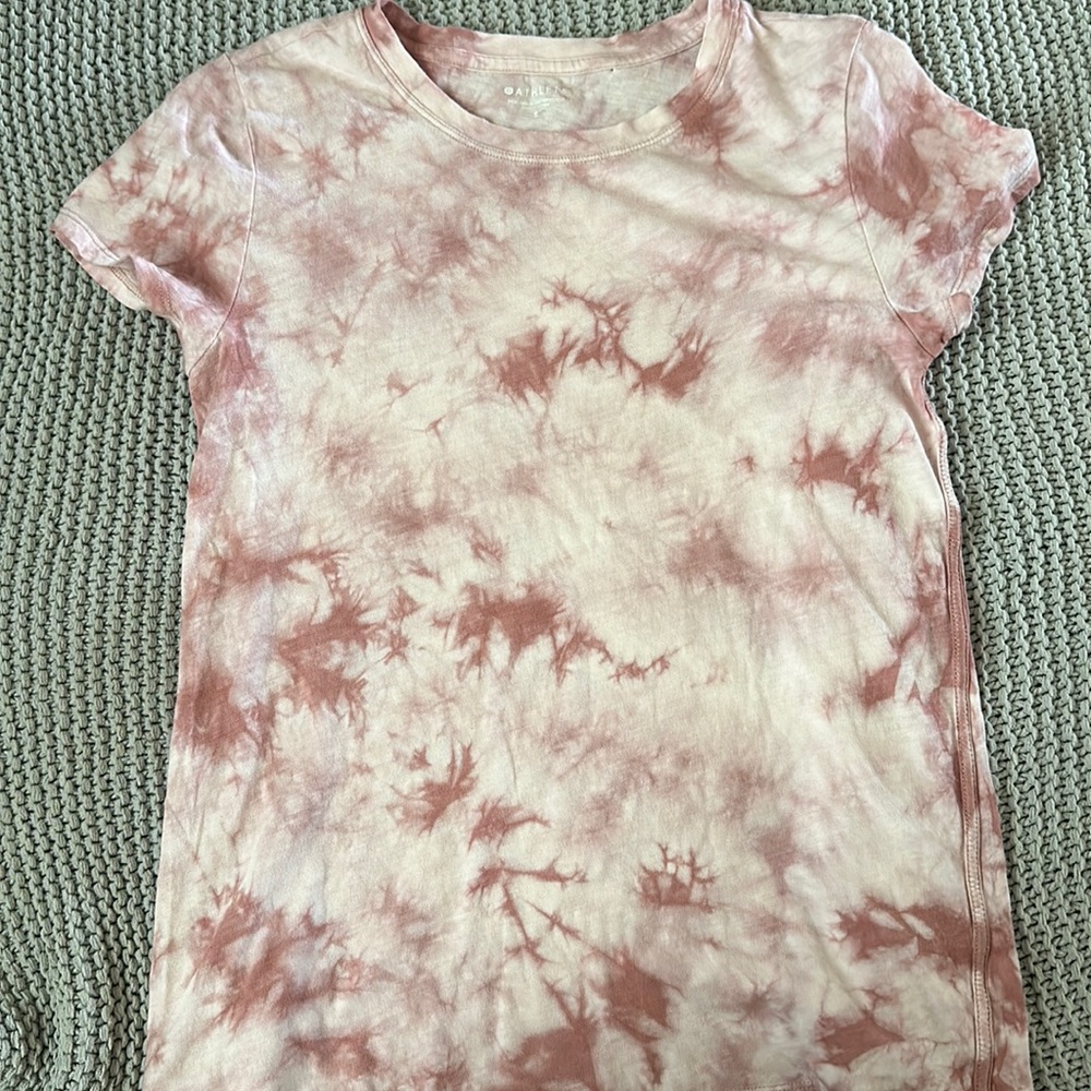Athleta T-Shirt